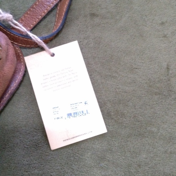 Patricia Nash Beaumont Crossbody Bag - Picture 8 of 14